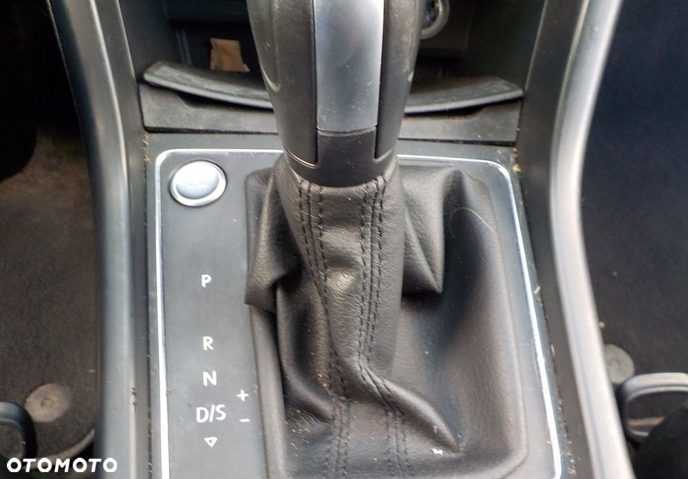 Volkswagen Touran - 29