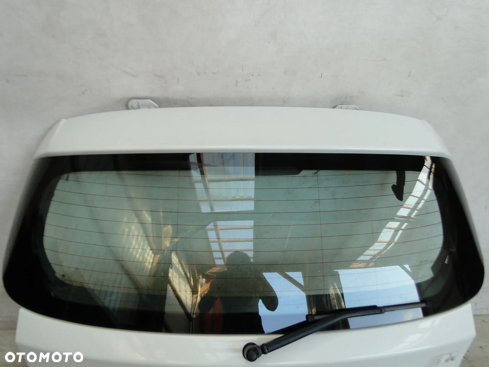 BMW 1 E81 E87 KLAPA BAGAŻNIKA TYŁ TYLNA KOMPLETNA EUROPA - 6
