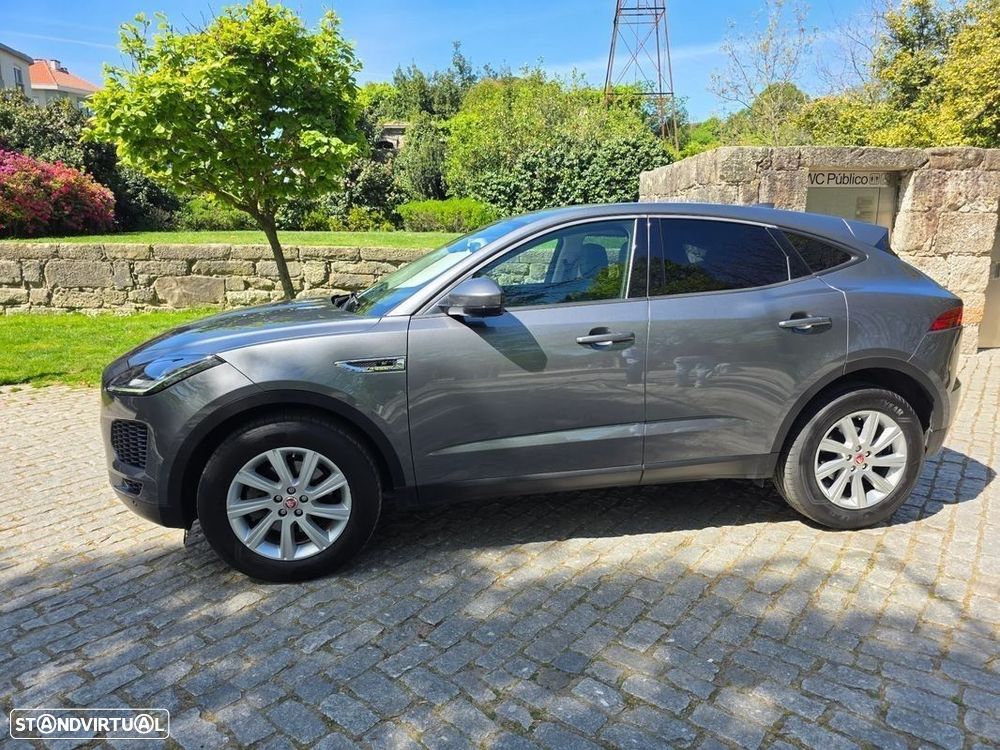 Jaguar E-Pace 2.0 i4D R-Dynamic S - 2