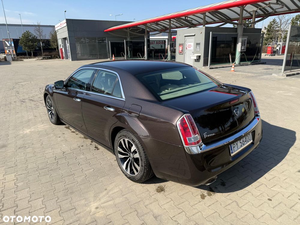 Lancia Thema 3.0CRD Platinum - 4