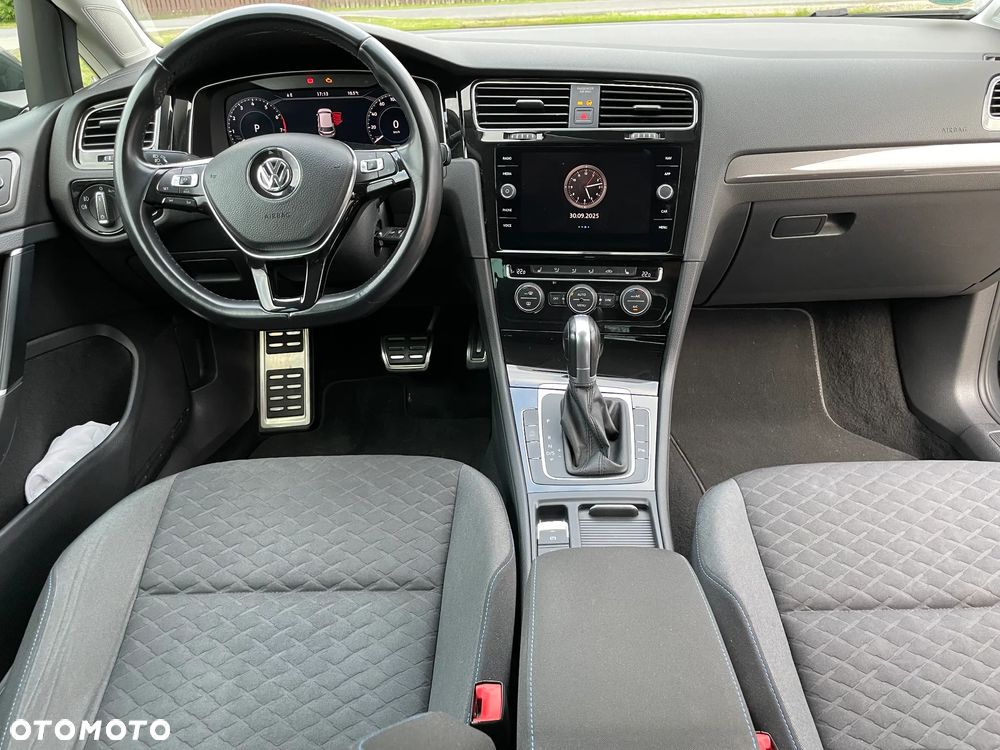 Volkswagen Golf 1.5 TSI BlueMotion ACT DSG Join - 10