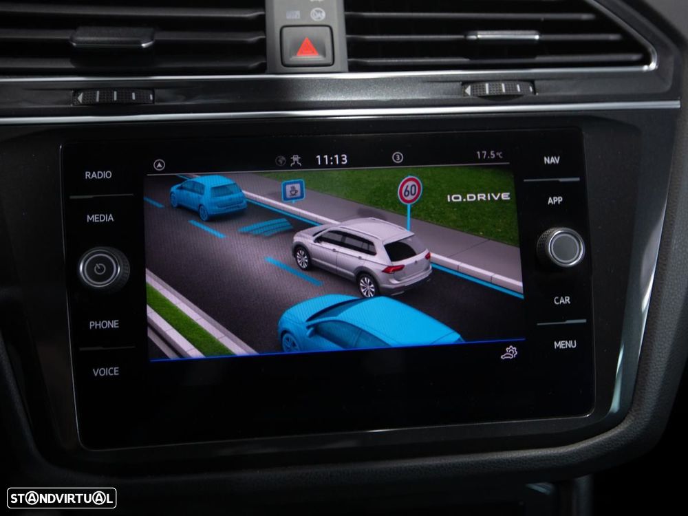 VW Tiguan 2.0 TDI Life - 24