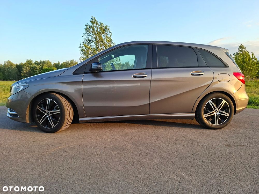 Mercedes-Benz Klasa B - 2