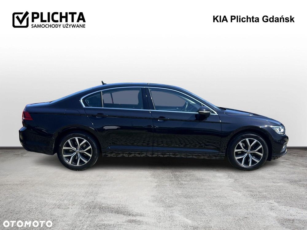 Volkswagen Passat - 5
