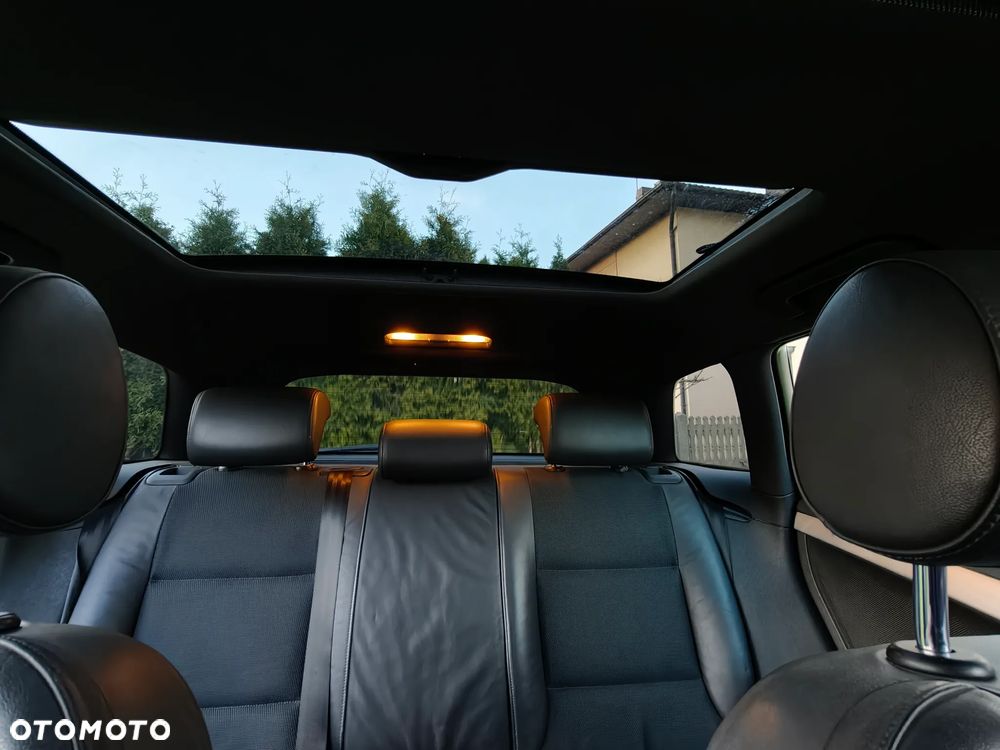 Audi A3 Sportback 2.0 TDI DPF Quattro Attraction - 35