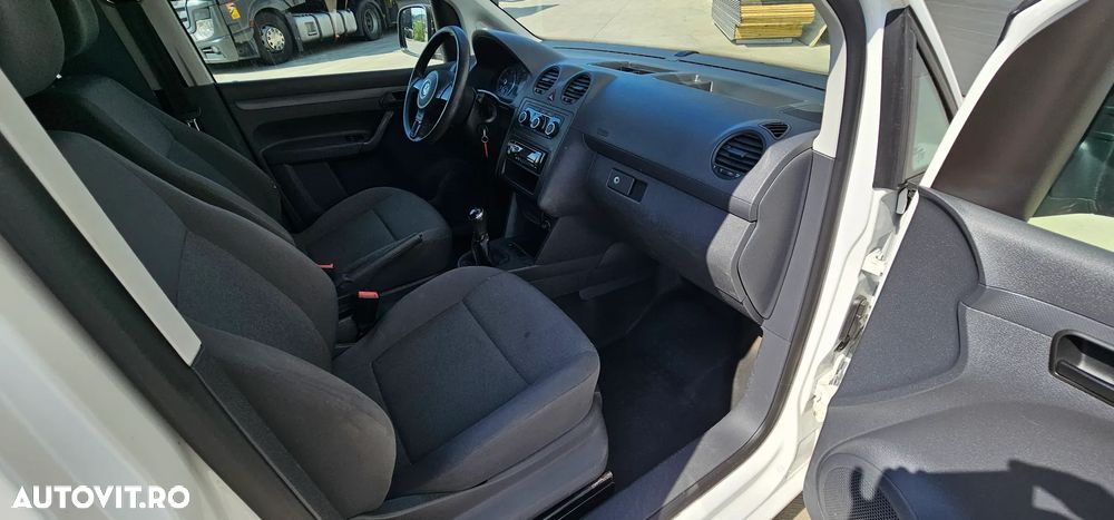 Volkswagen Caddy 1.6 TDi - 11