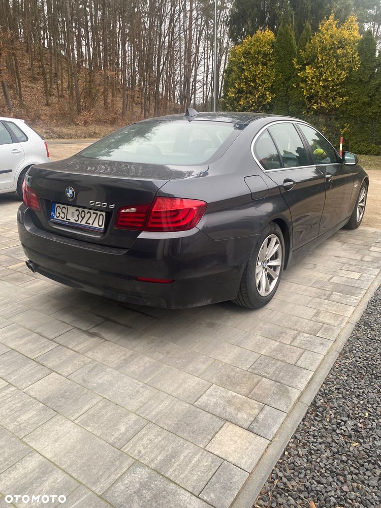 BMW Seria 5 520d - 3