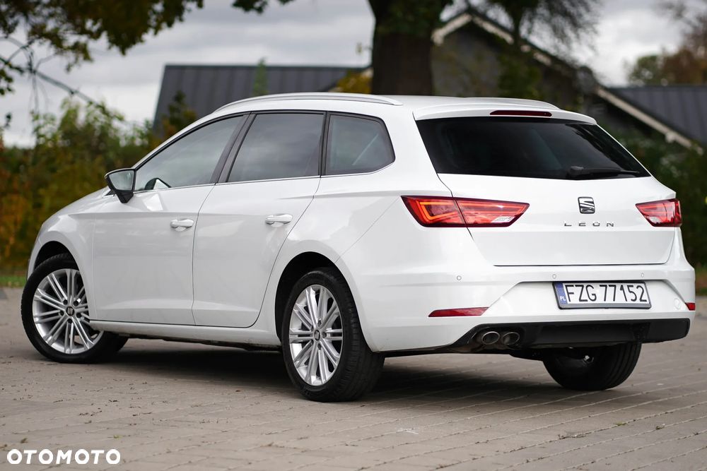 Seat Leon 2.0 TDI DPF DSG Xcellence - 9