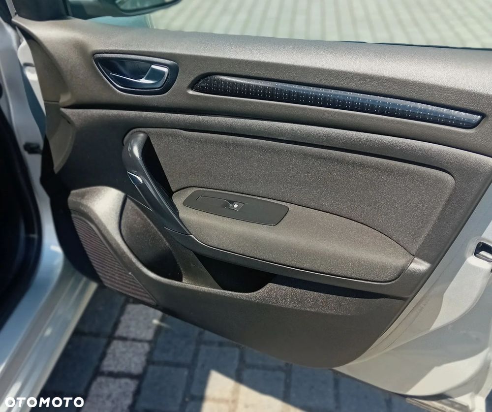 Renault Megane 1.5 dCi Energy Life EU6 - 26