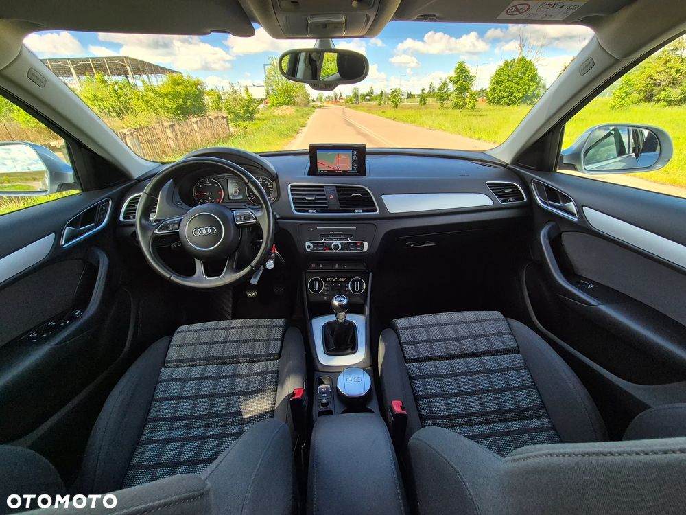 Audi Q3 2.0 TDI Design - 7
