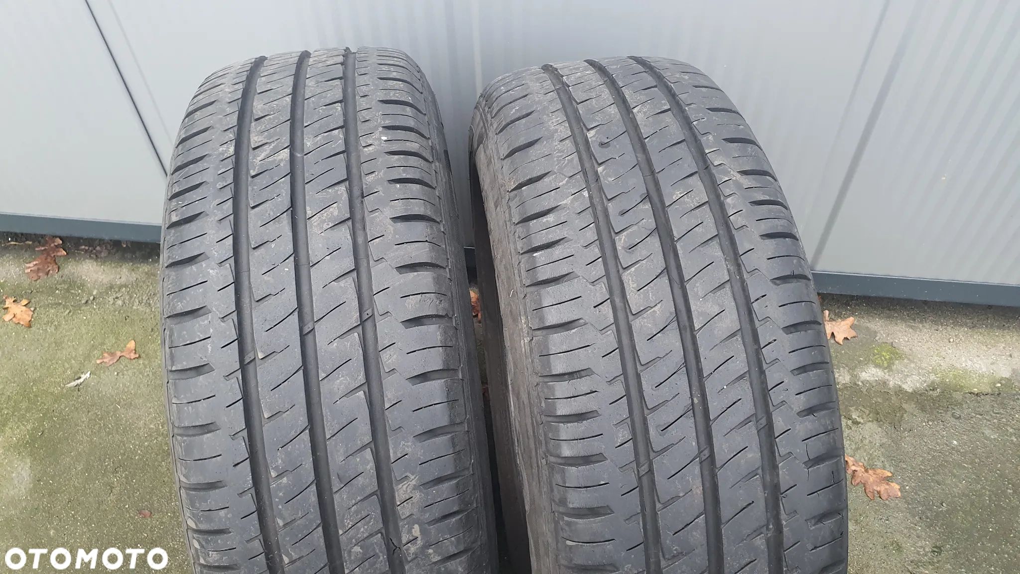Opona Hankook Vantra LT 235/65 R16C 4mm para 7,5mm - 1