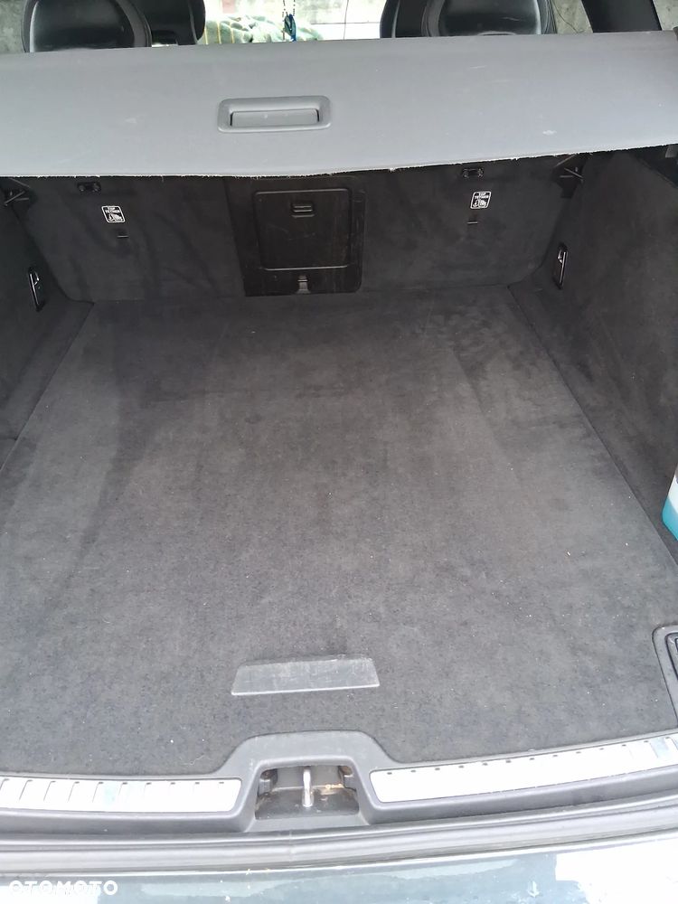 Volvo V90 D3 Geartronic Momentum Pro - 30