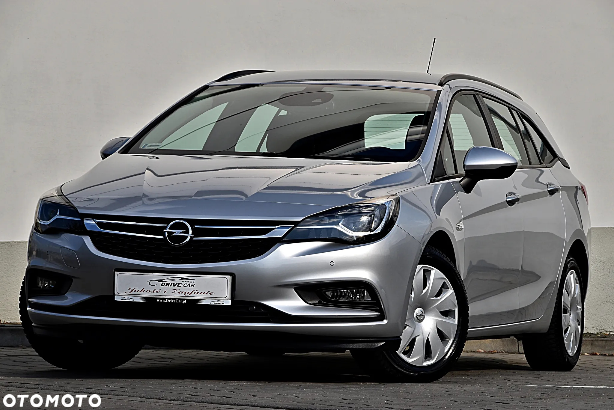 Opel Astra V 1.6 CDTI Enjoy - 2
