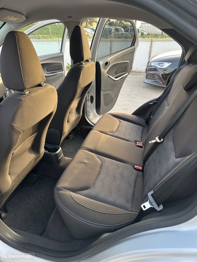 Ford KA+ 1.2 Ti-VCT Ultimate - 27