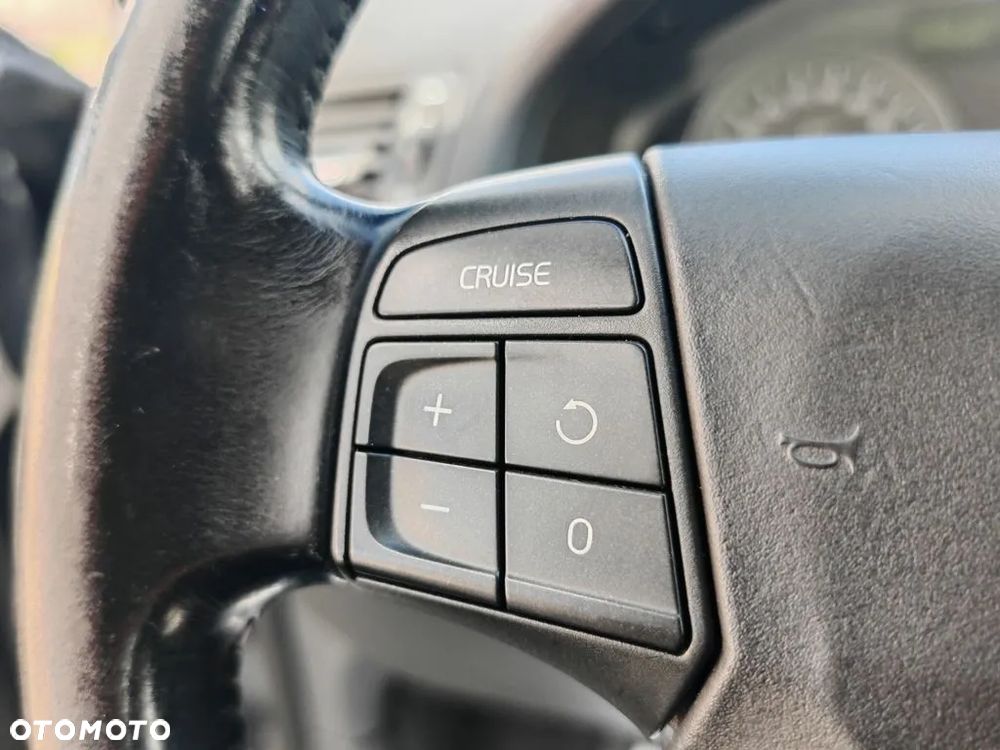 Volvo V50 2.0D DPF Momentum - 33