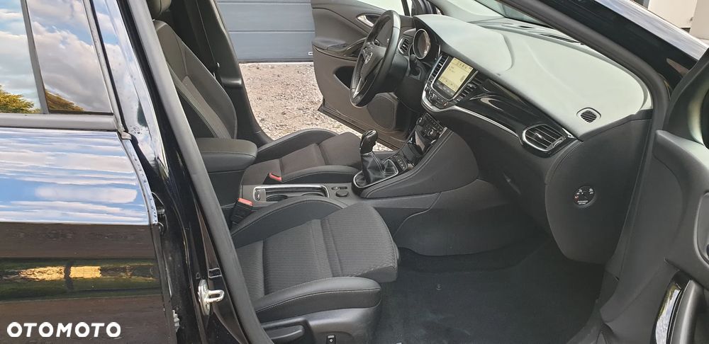 Opel Astra - 17