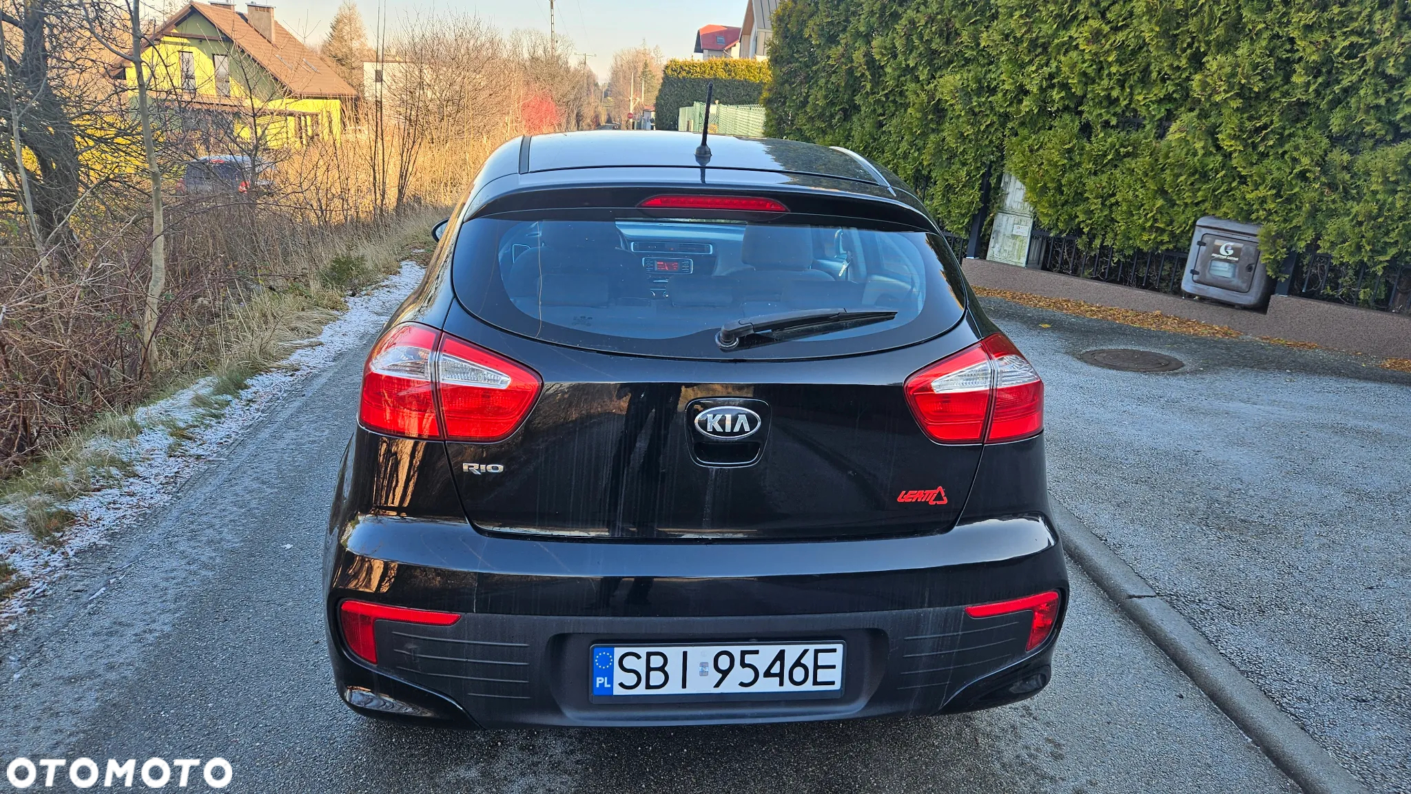 Kia Rio 1.2 Business Line - 14