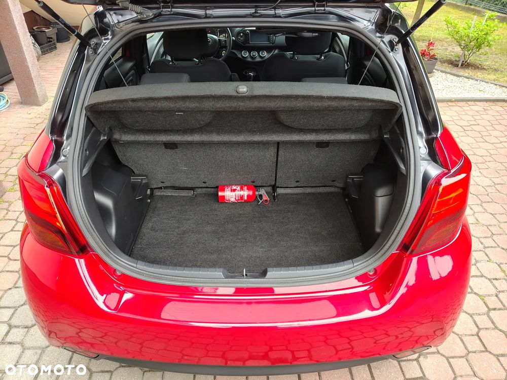 Toyota Yaris 1.33 Selection Platinum MS - 19