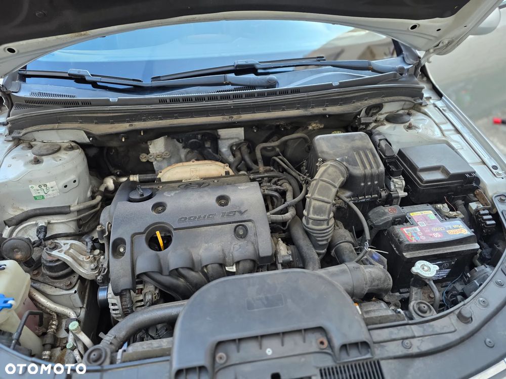 Hyundai i30 1.6 Classic - 11