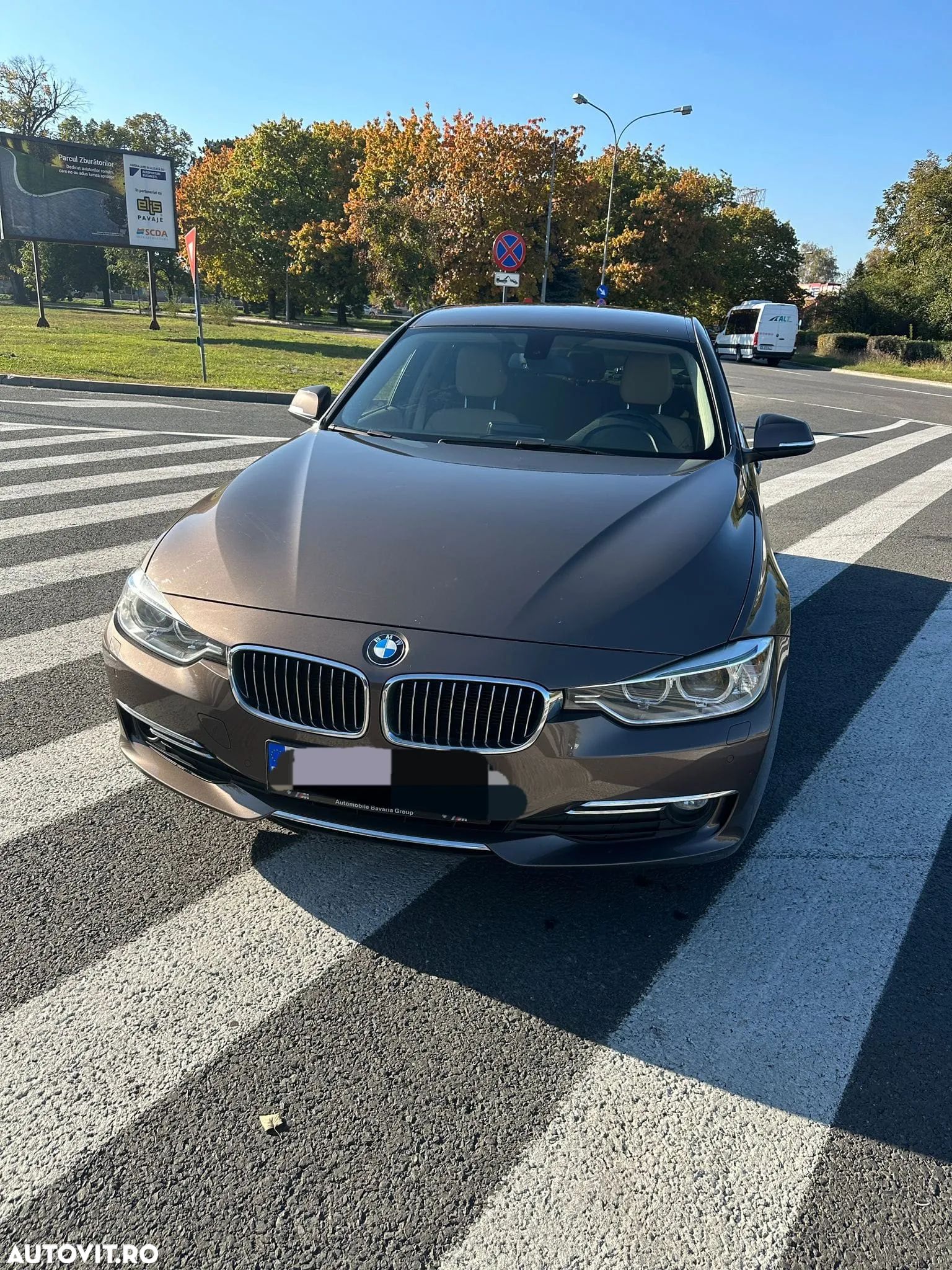 BMW Seria 3 318d xDrive - 1