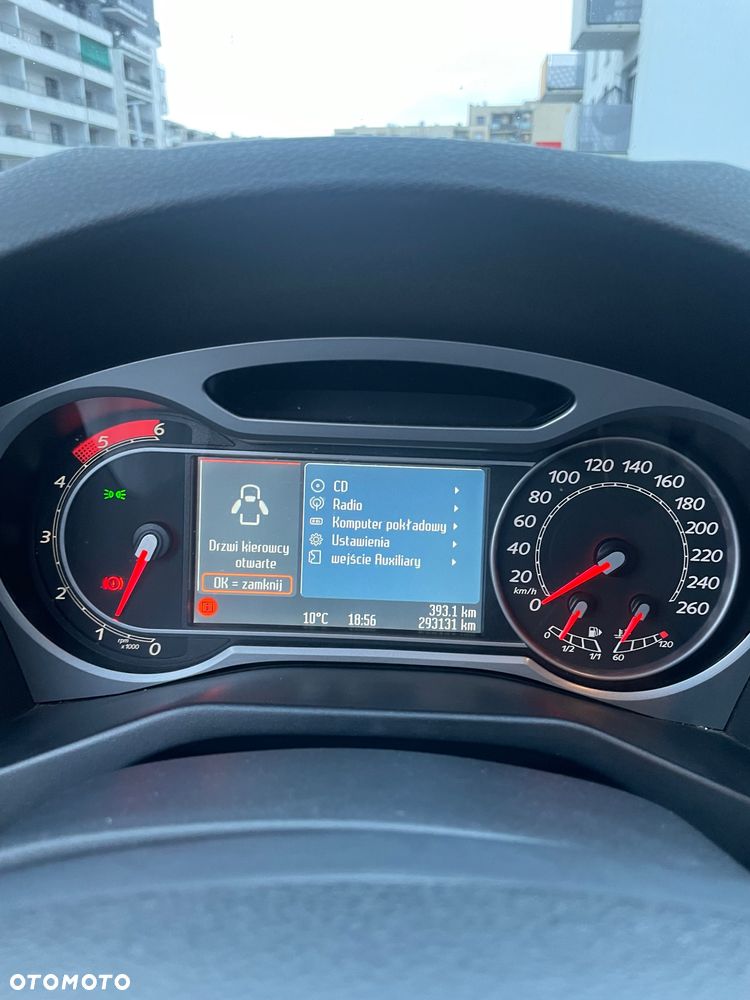 Ford Mondeo 2.0 TDCi Ambiente - 3