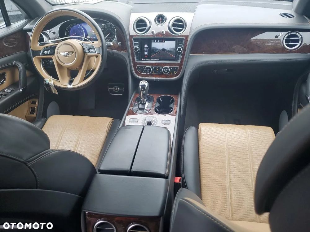 Bentley Bentayga - 7