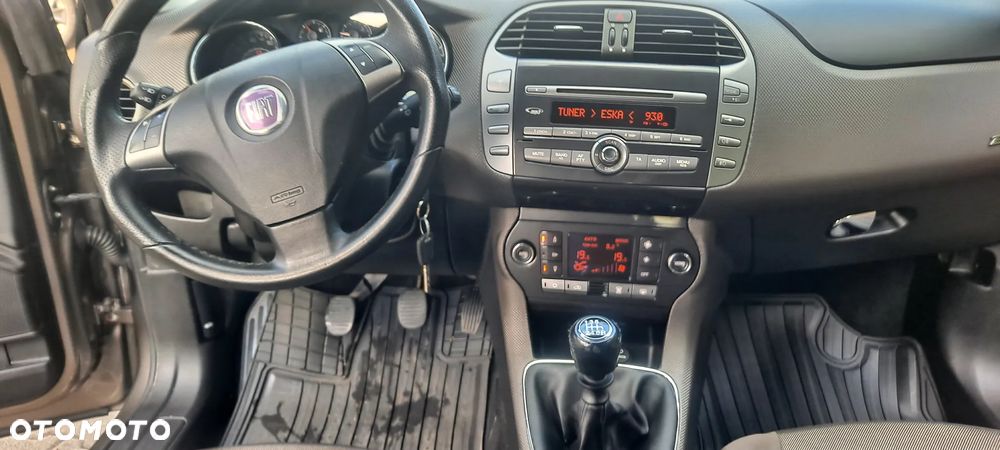Fiat Bravo 1.4 16V Dynamic - 6