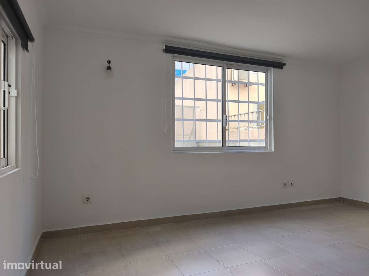 T1 Av. Columbano Bordalo Pinheiro, Bem Conservado, Cozinha Equipada. - Grande imagem: 3/16