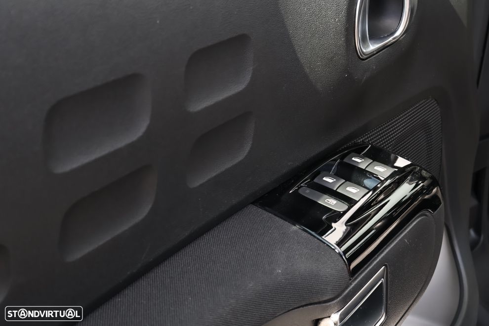 Citroën C3 1.2 PureTech C-Series - 15