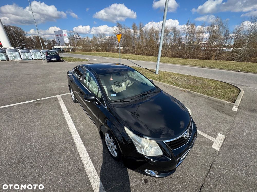 Toyota Avensis 2.0 D-4D - 4