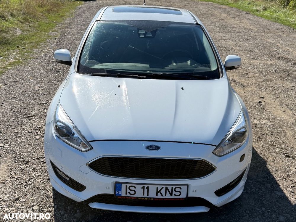 Ford Focus 1.5 EcoBoost Titanium - 2