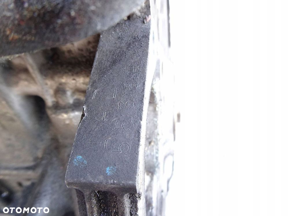 silnik toyota verso avensis t27 corolla 2.0 d4d 1ad - 11