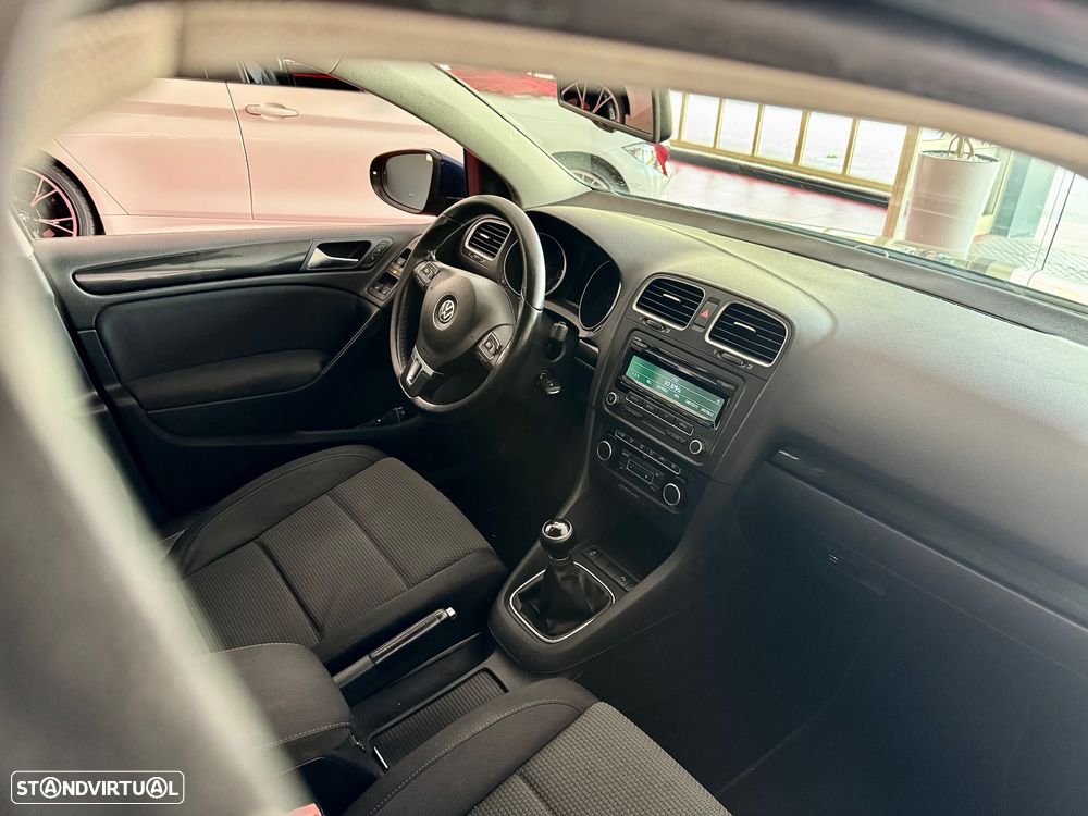 VW Golf 1.6 TDI BlueMotion Trendline - 21