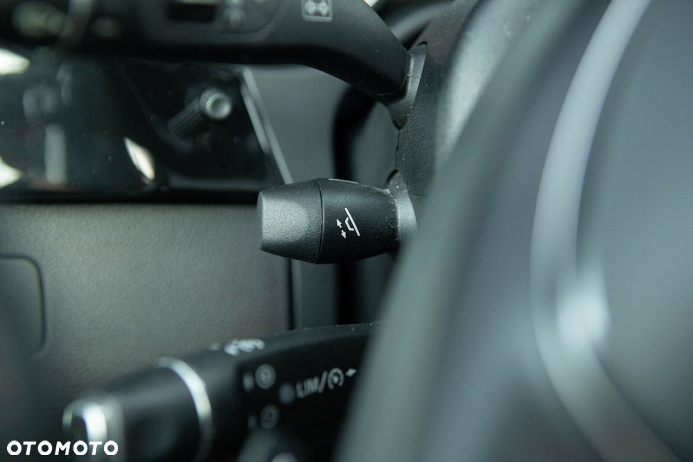 Mercedes-Benz GLE 350 d 4-Matic - 24