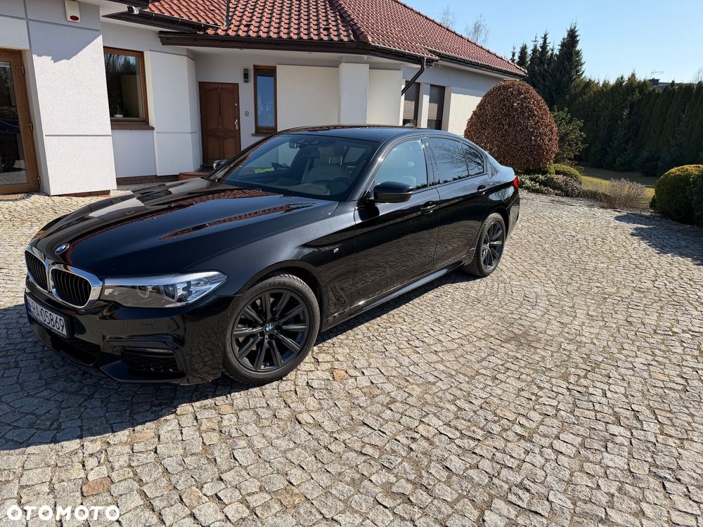 BMW Seria 5 520d xDrive - 1