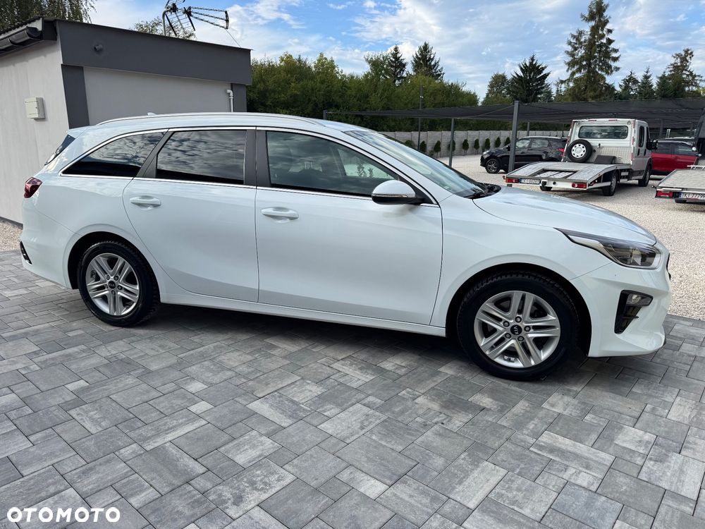 Kia Ceed 1.4 T-GDI OPF Spirit - 16