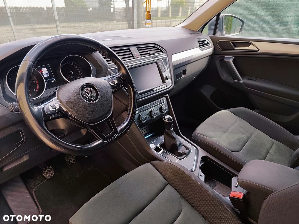 Volkswagen Tiguan 2.0 TDI BMT SCR Comfortline - 10