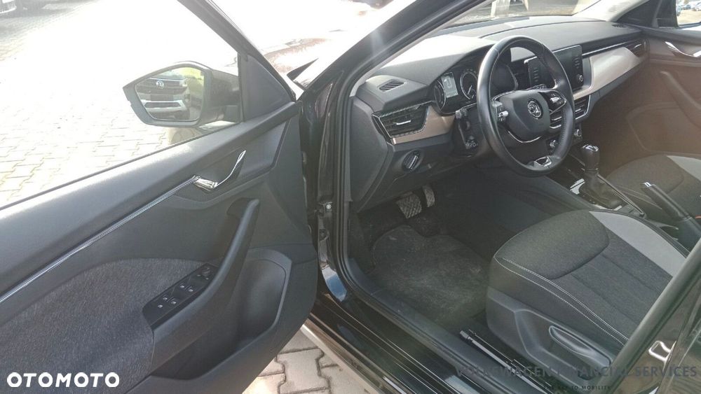 Skoda Kamiq 1.0 TSI Style DSG - 8