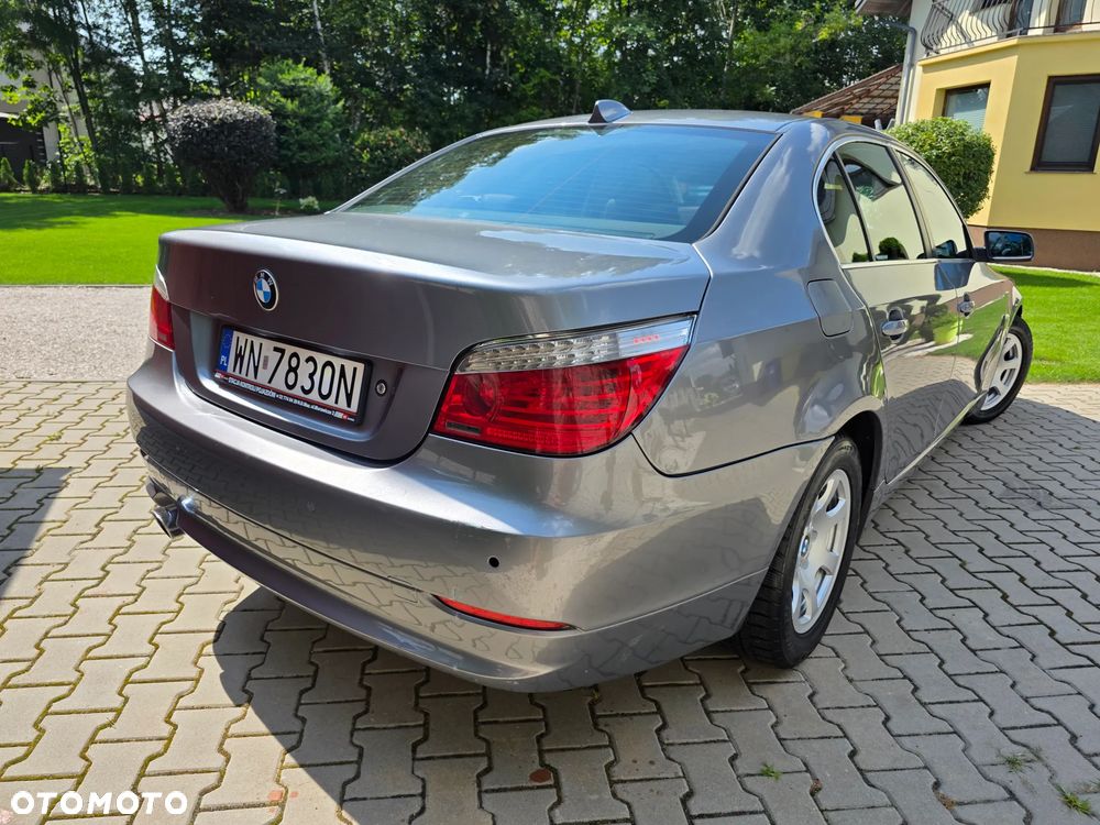 BMW Seria 5 520d - 13