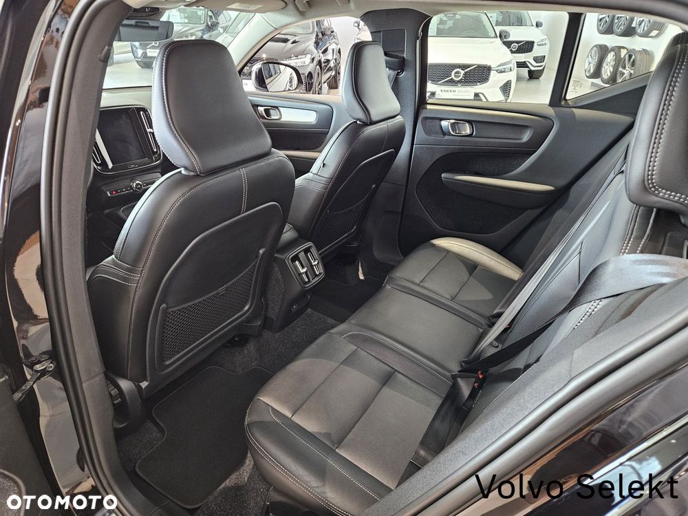Volvo XC 40 - 20
