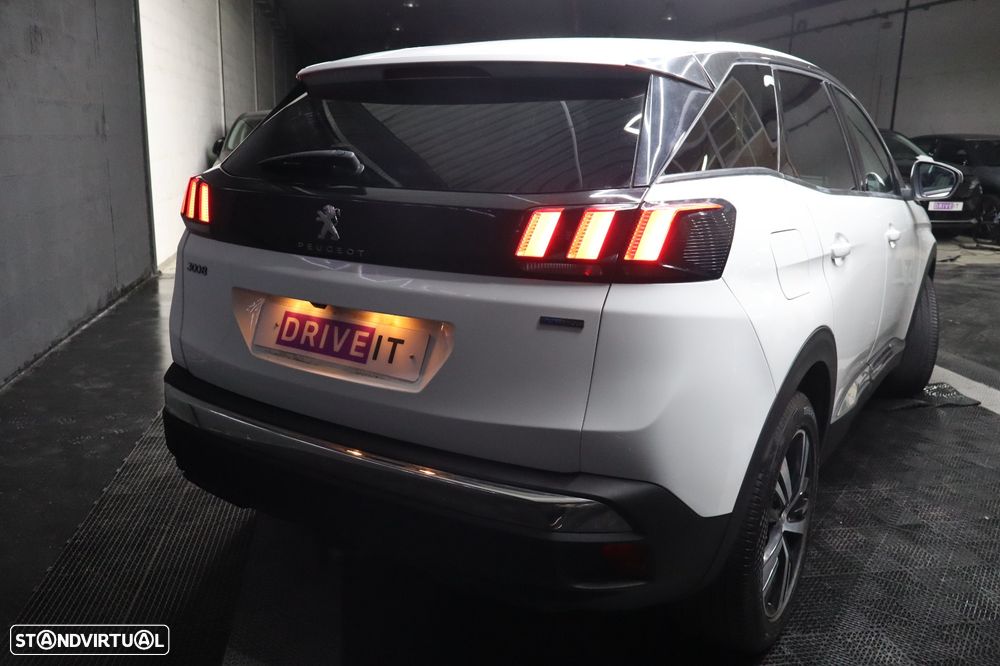 Peugeot 3008 PureTech 130 Stop & Start Active - 11