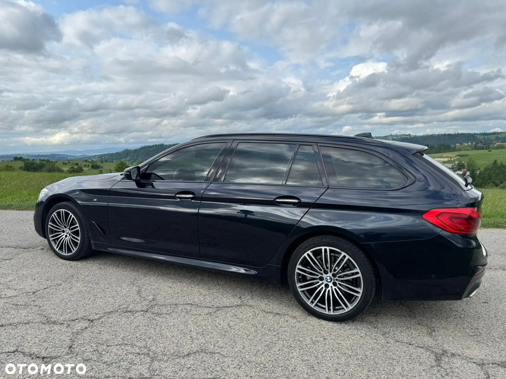 BMW Seria 5 520d xDrive M Sport sport - 10
