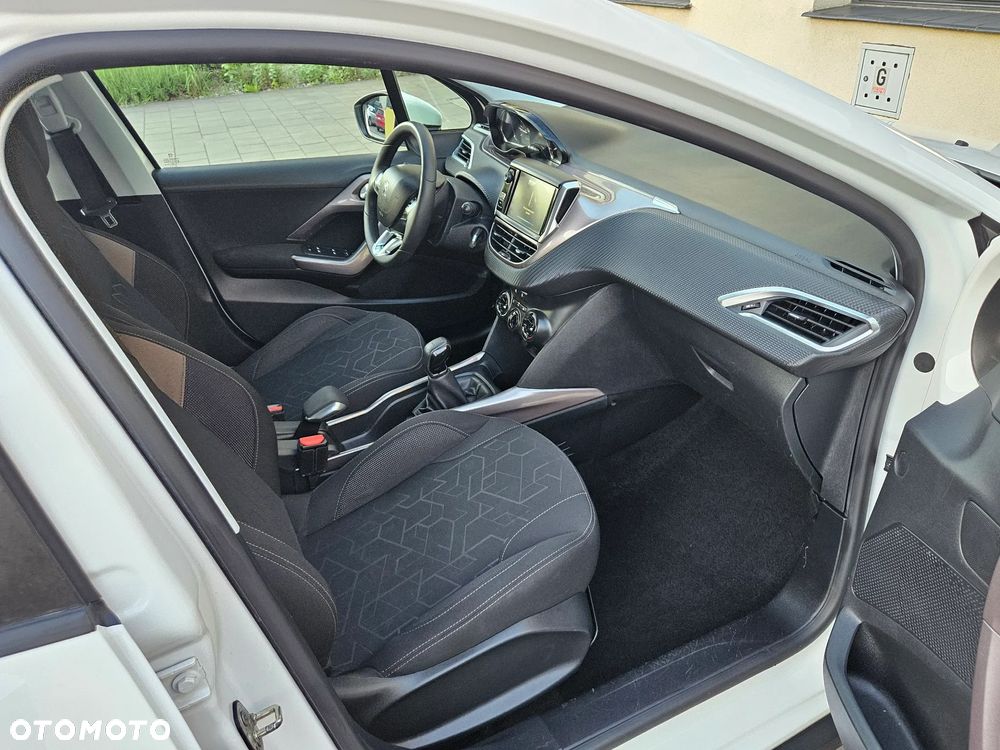Peugeot 2008 82 VTI Active - 10
