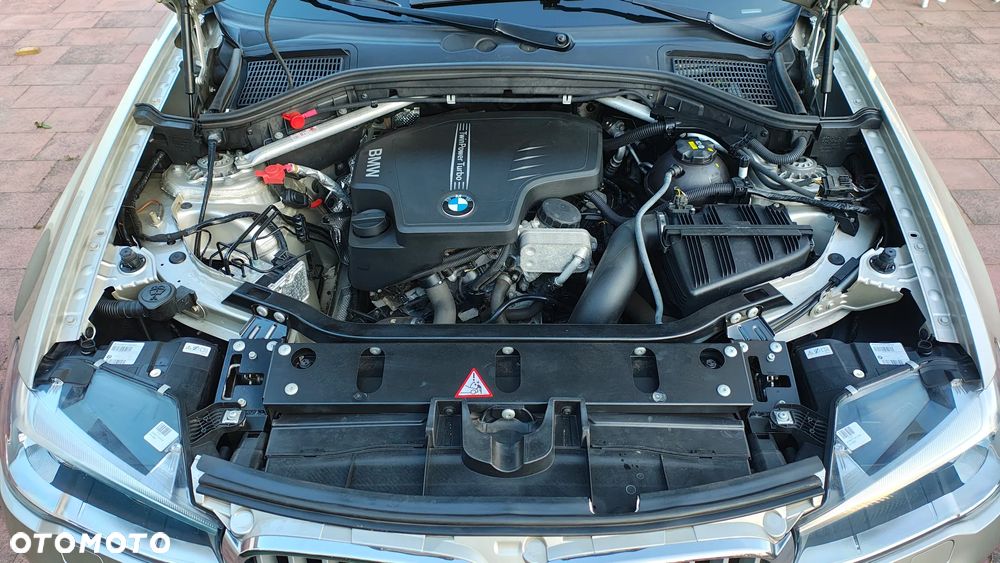 BMW X3 xDrive28i xLine - 19