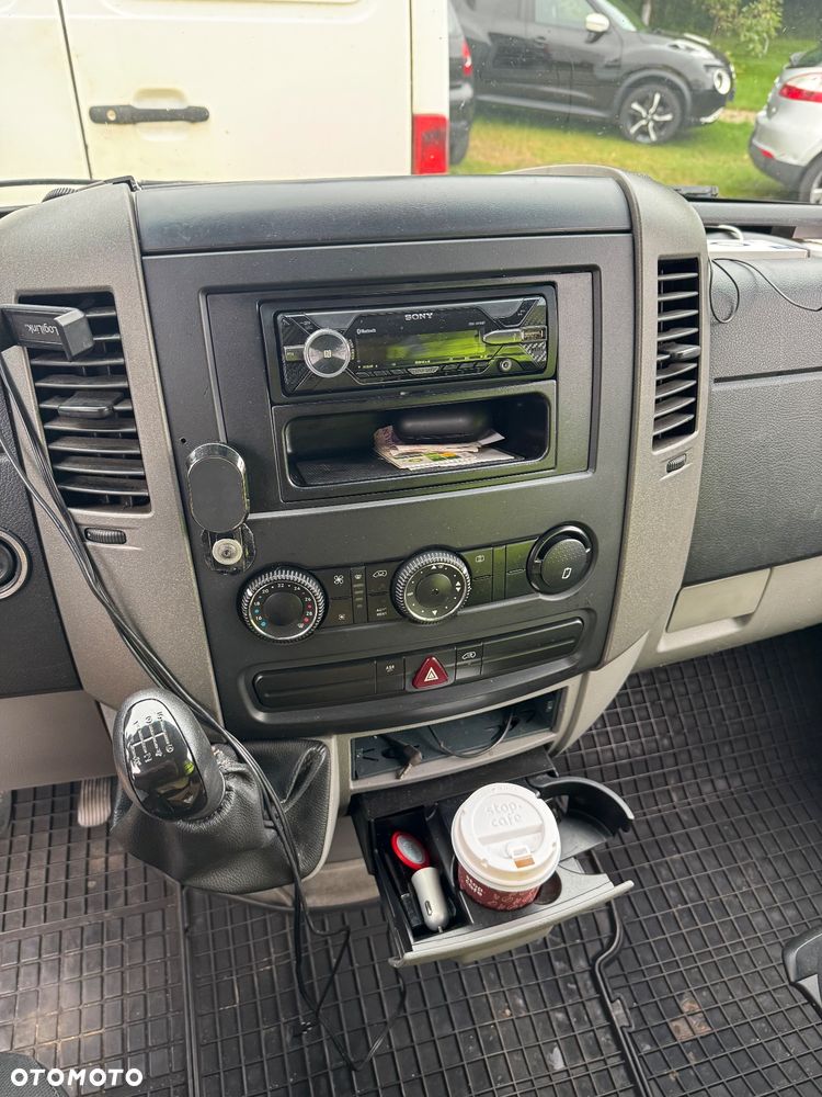Mercedes-Benz Sprinter - 7