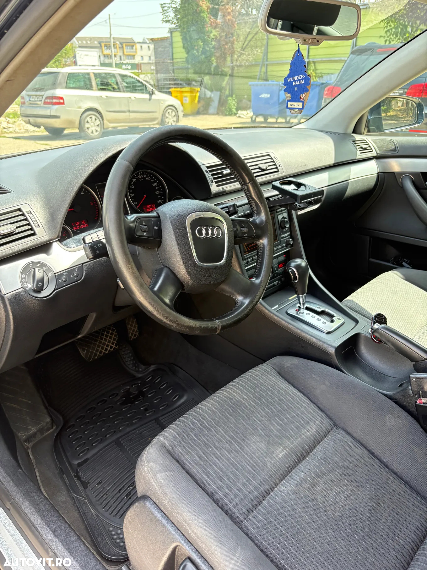 Audi A4 - 11