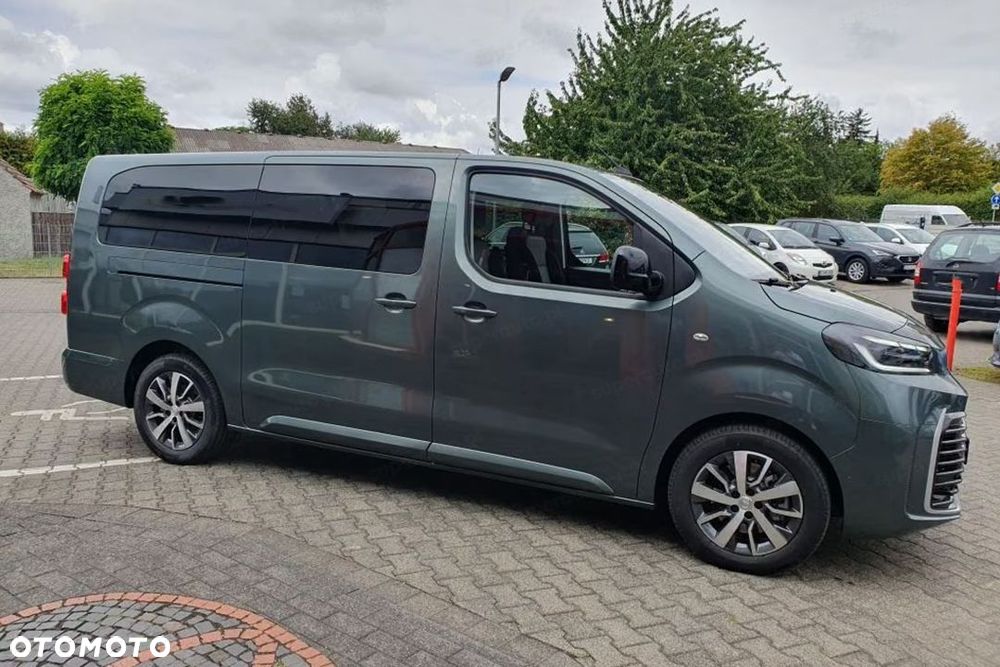 Toyota Proace Verso Long Business 2.2 180KM - 4