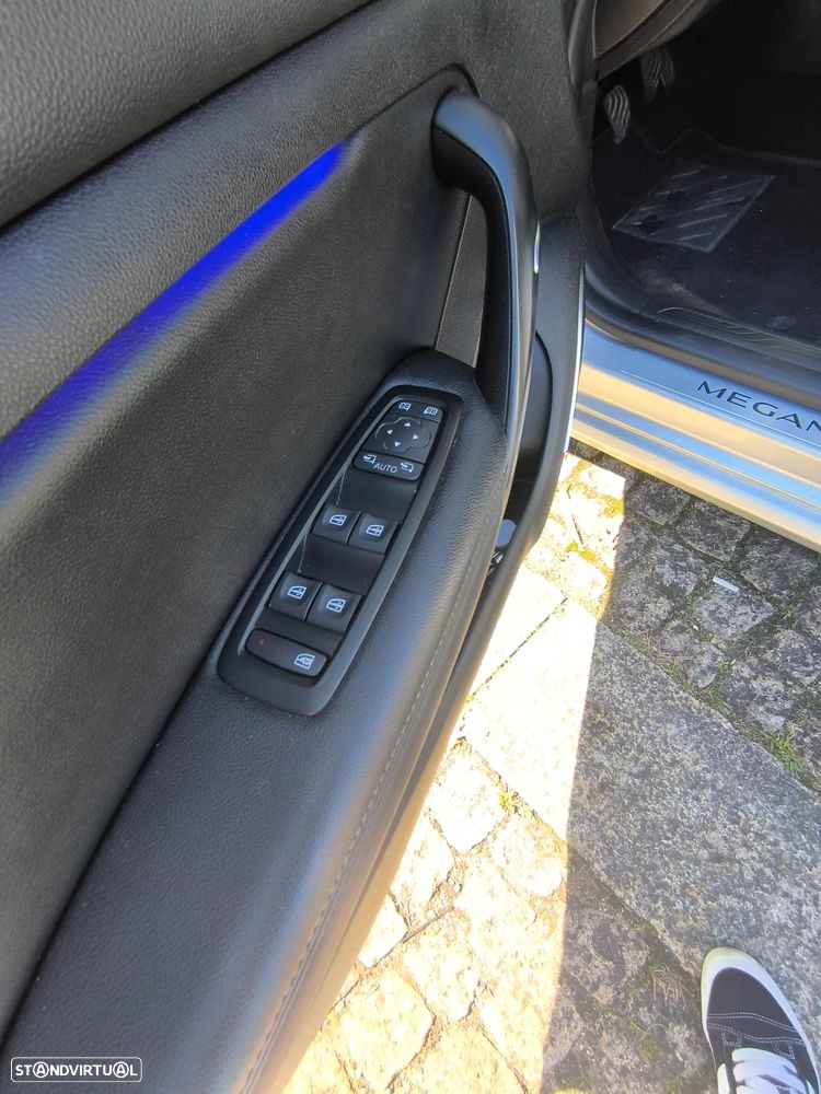 Renault Mégane Sport Tourer ENERGY dCi 110 Start & Stopp Paris Business - 14