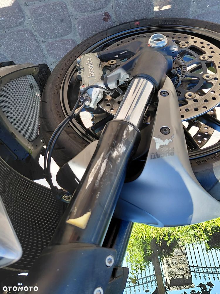 Ducati Diavel - 11