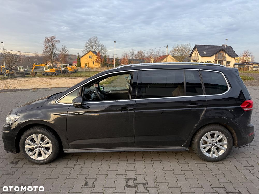 Volkswagen Touran 1.5 TSI EVO Highline DSG - 11